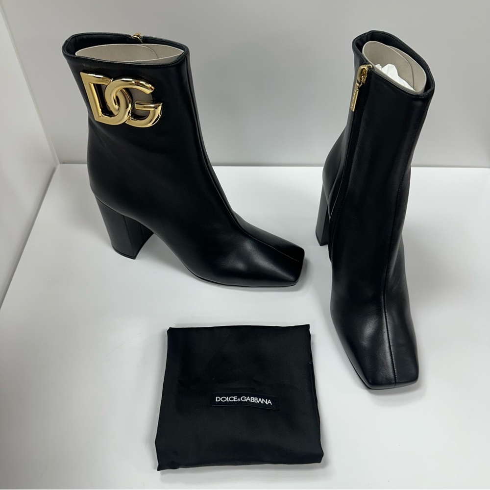 Dolce & Gabbana Jackie Ankle Boots - Picture 2 of 11